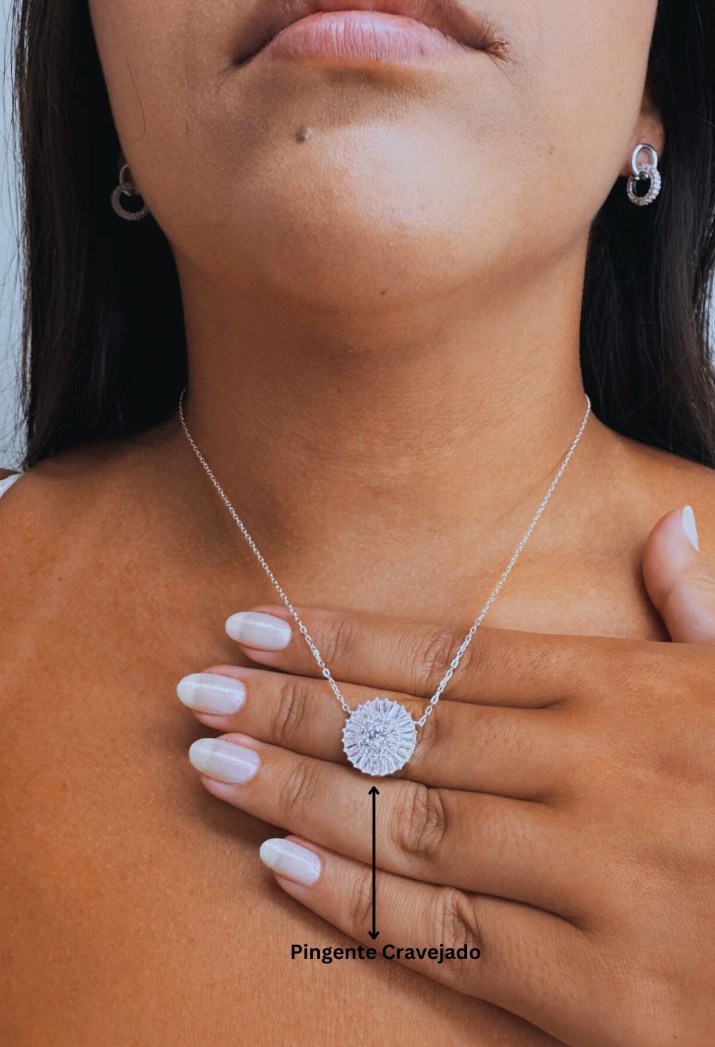 Colar de Pingente Luxuoso Cravejado com Zircônia -Prata 925