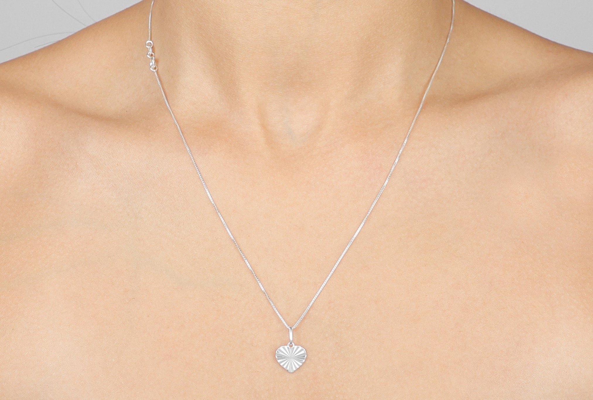 Colar Radiant Heart - Prata 925