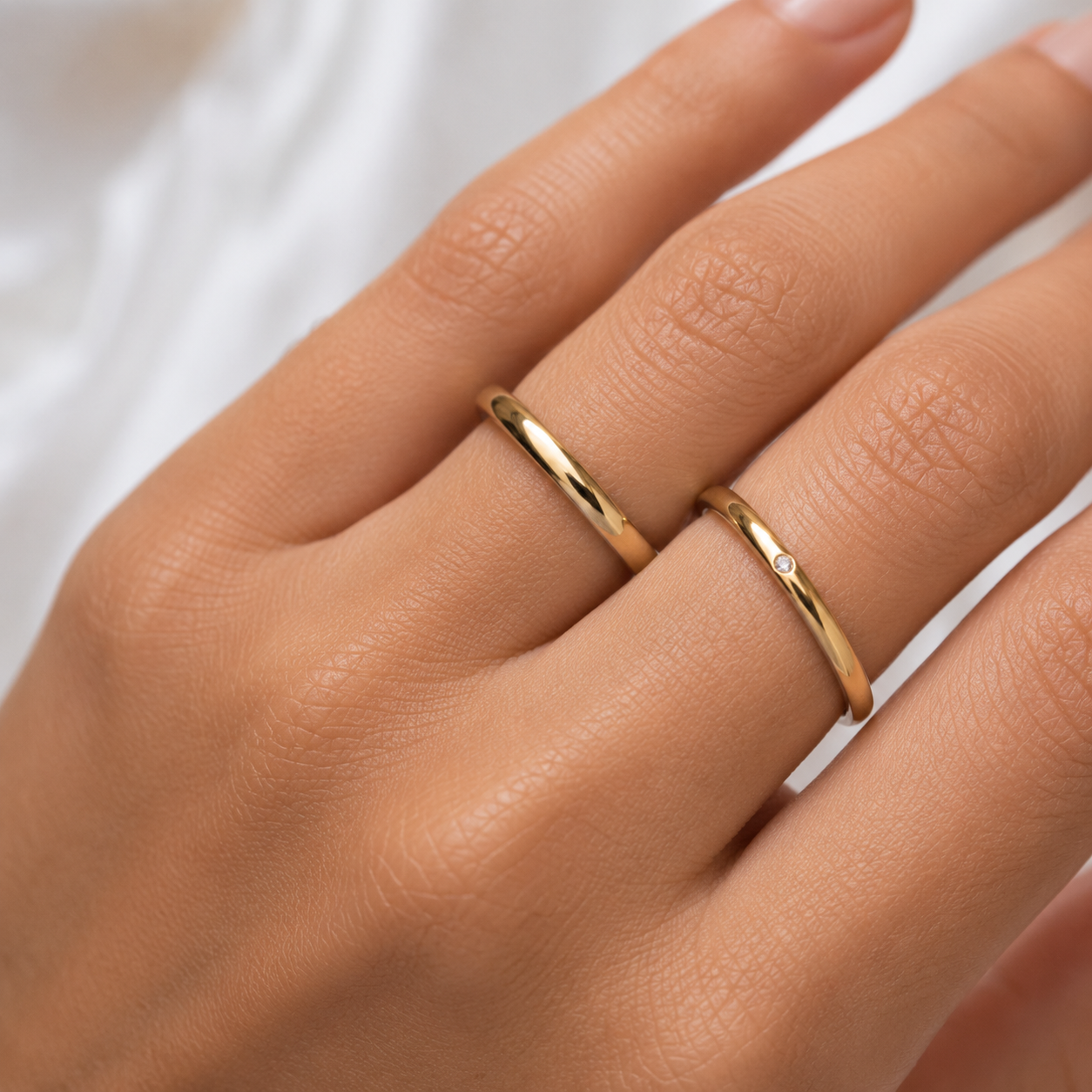 Par de Alianças ouro 18k com forro de prata em 2mm