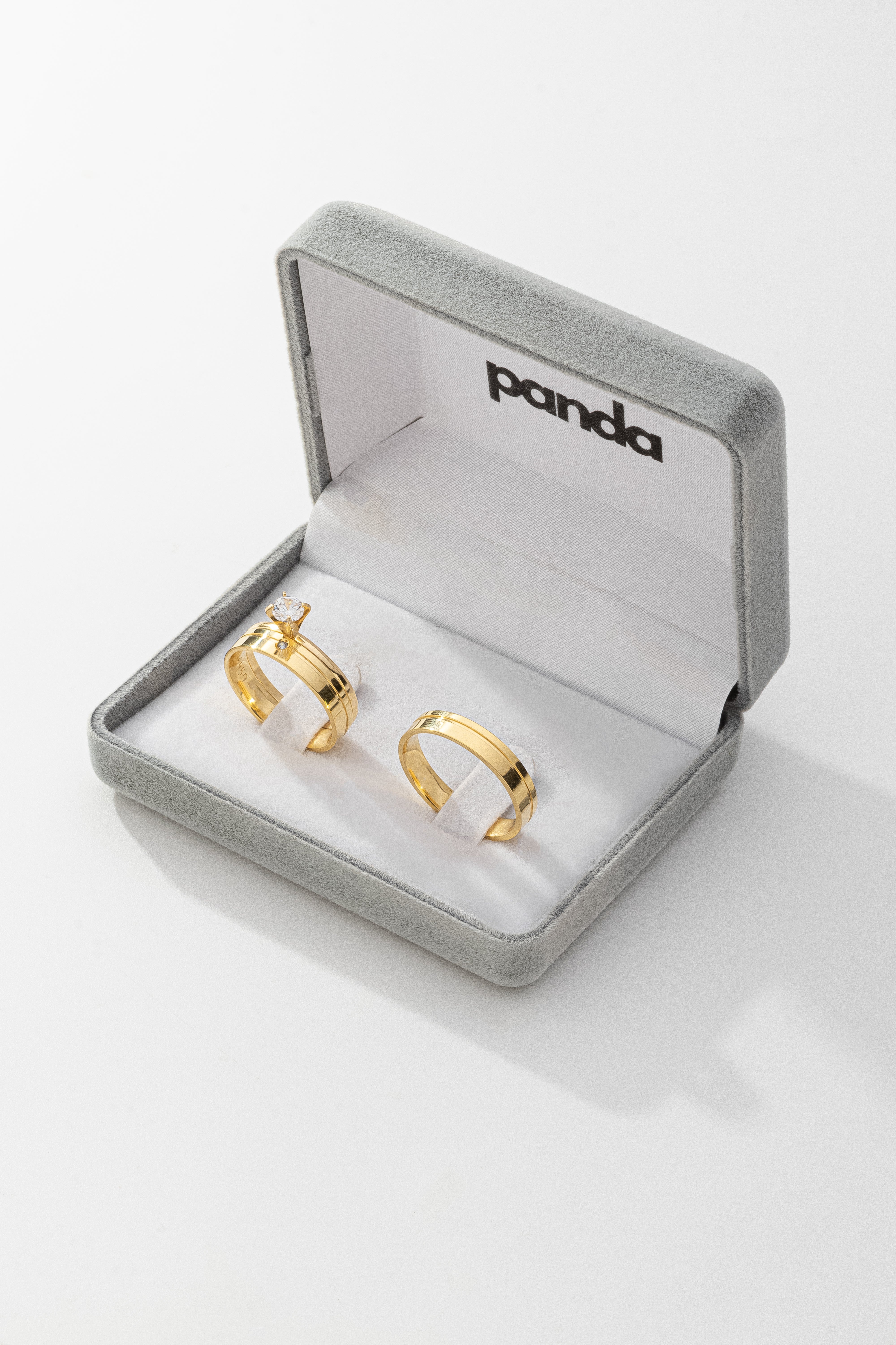 Conjunto Alianças Banhada Ouro 18K 4mm - Barcelona