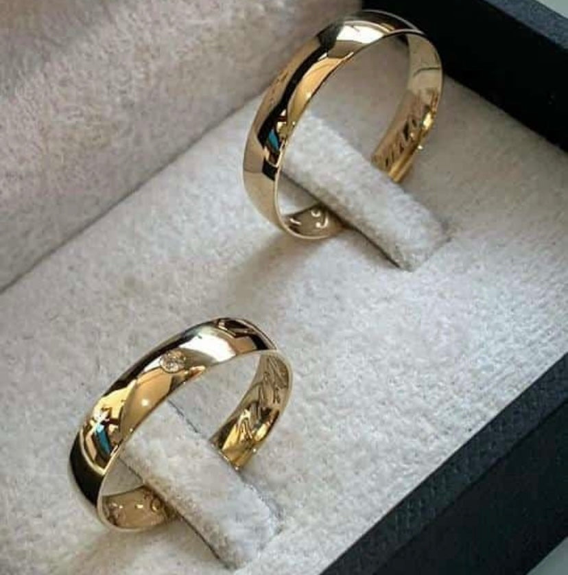 Conjunto Alianças Banhada Ouro 18K 4mm
