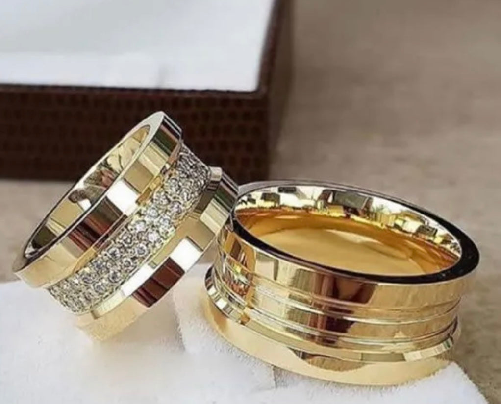 Conjunto Alianças Banhada Ouro 18K 10mm