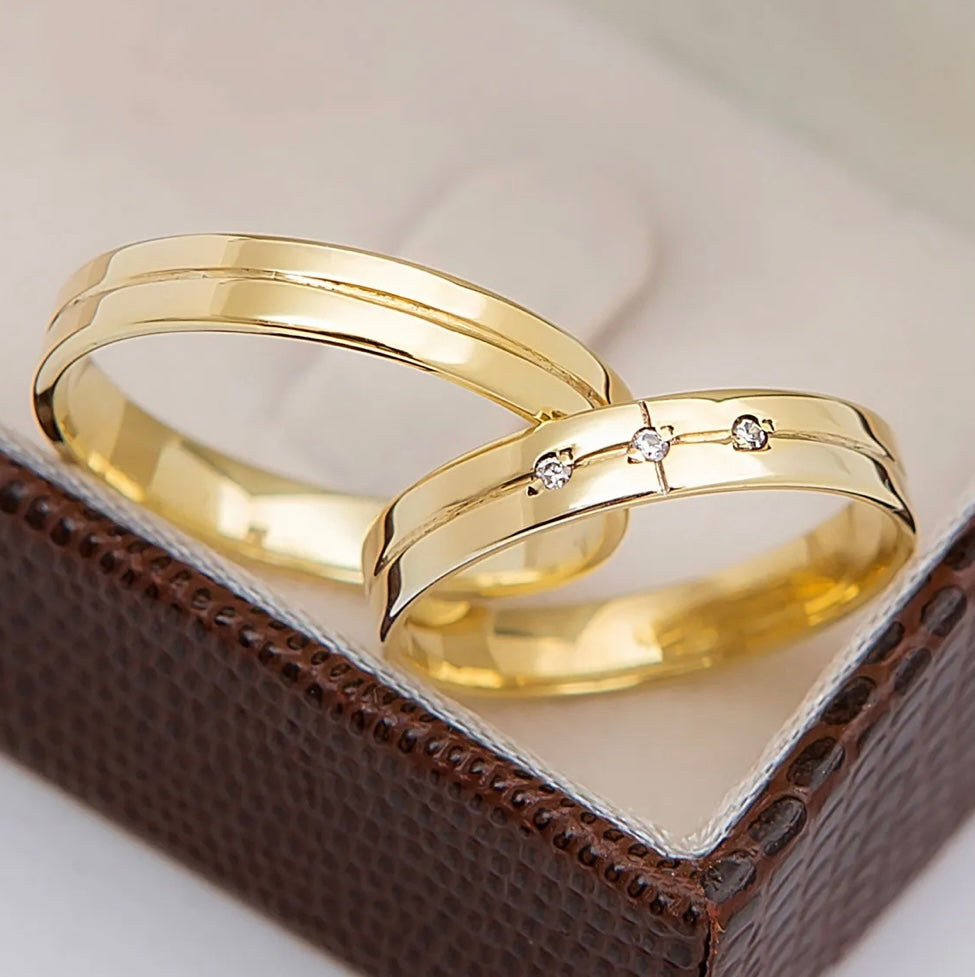 Conjunto Alianças Banhada Ouro 18K 5mm