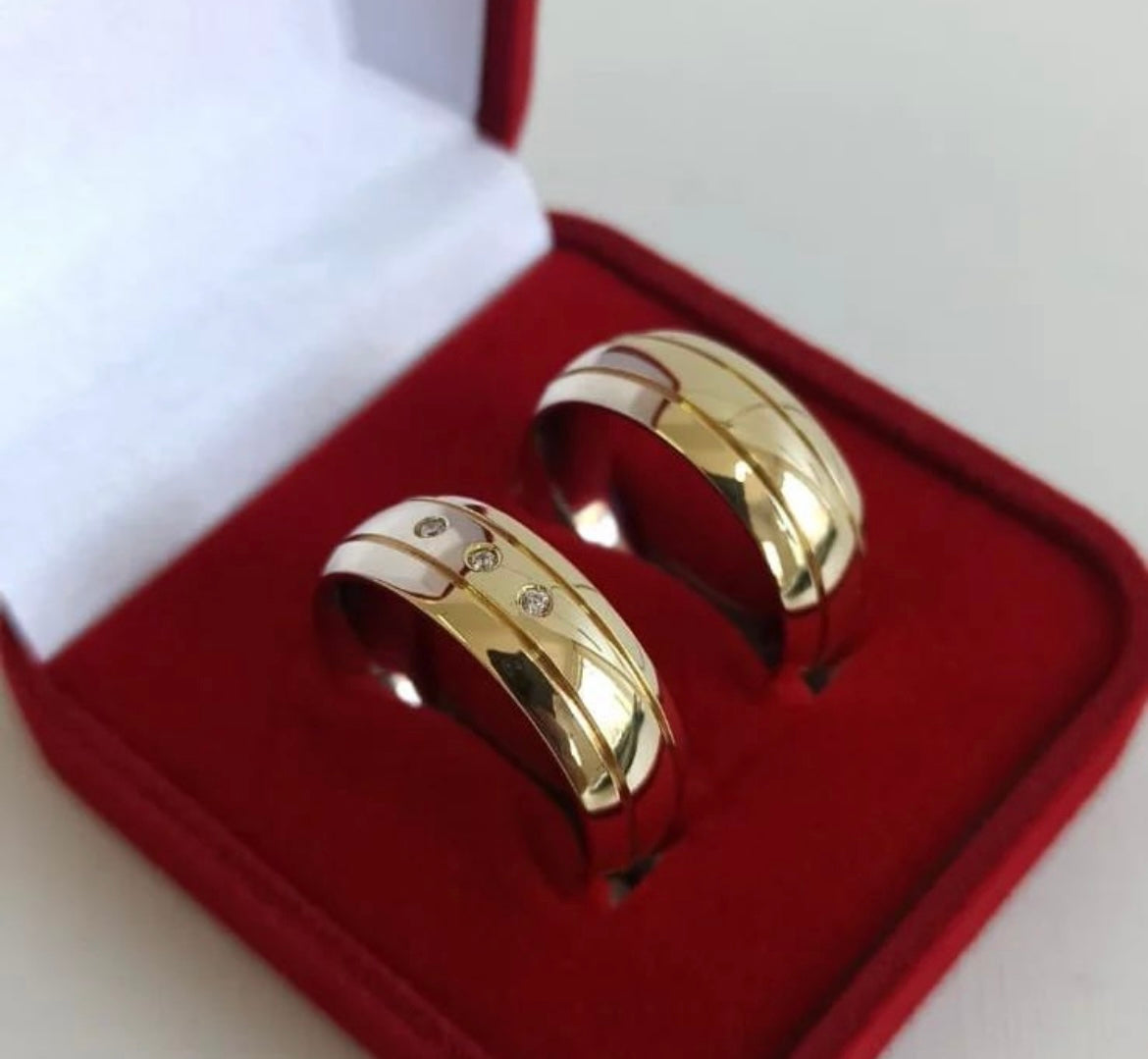 Conjunto Alianças Banhada Ouro 18K 8mm